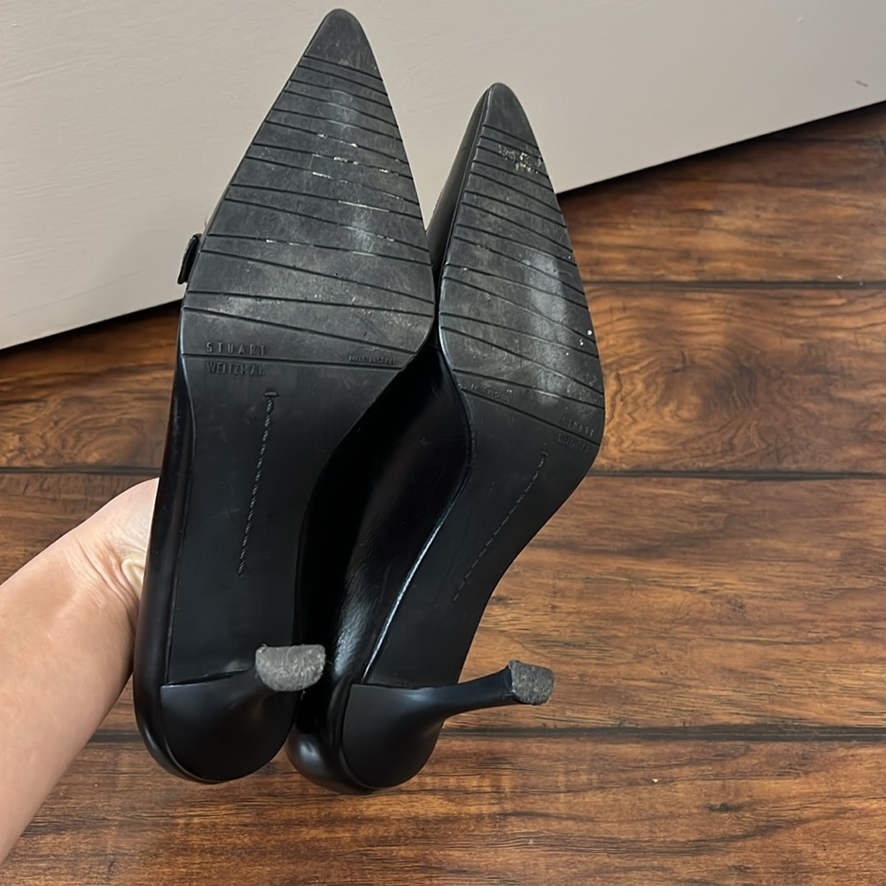 Stuart Weitzman Pointed Toe Vintage Heels - Picture 4 of 8